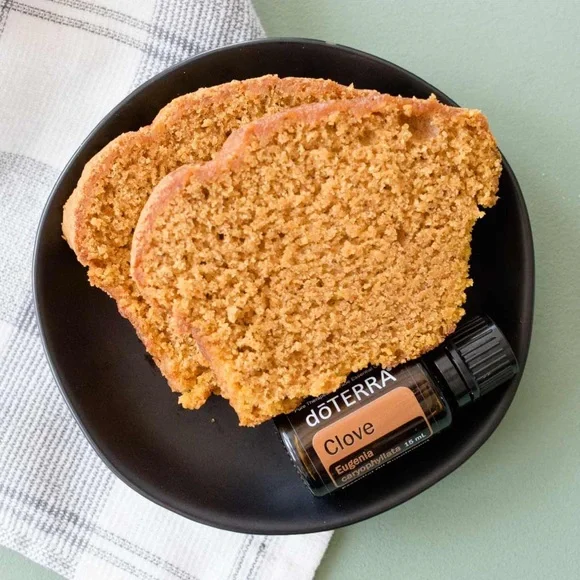 Clove Essential Oil — doTERRA, 15ml - Picture 13 of 16